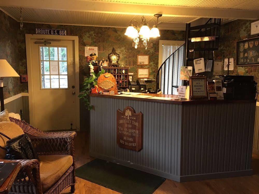 Country Mountain Inn Eureka Springs Exterior foto